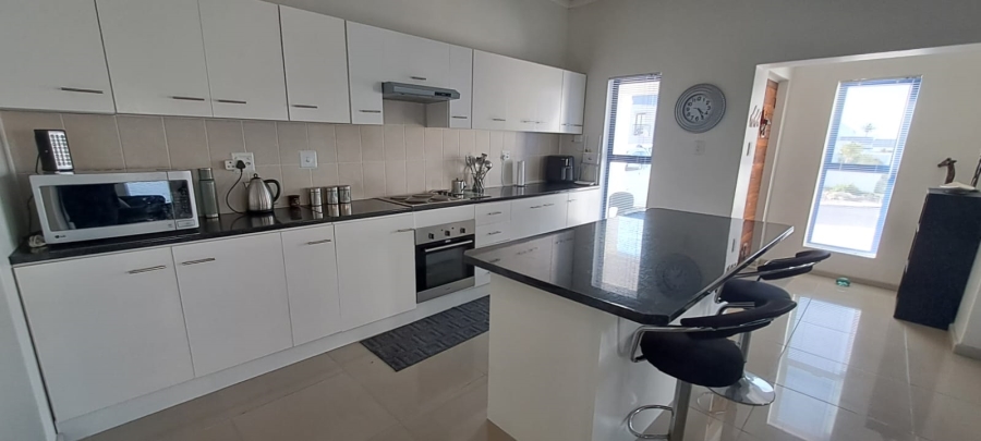 3 Bedroom Property for Sale in Blue Lagoon Western Cape